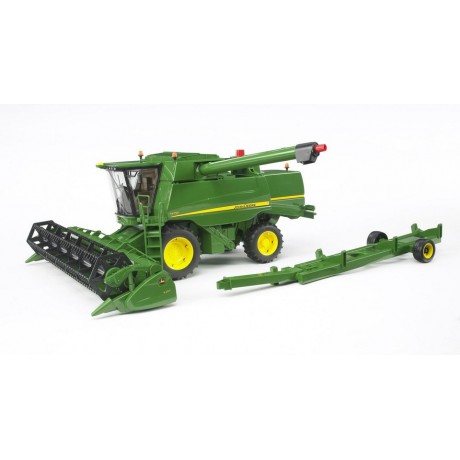 Bruder Κομπίνα John Deere T670I